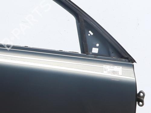 right-front-door-volvo-v50-545-2003-2004-2005-2006-2007-2008-2009-2010-2011-2012-40173149 main image
