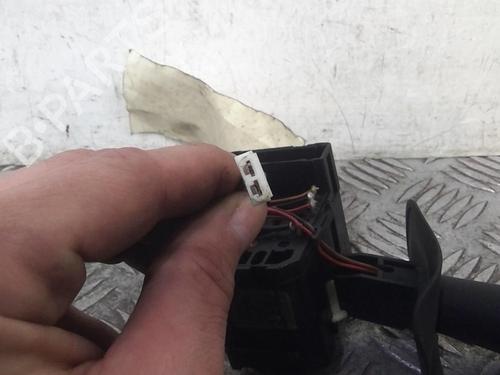 Used Switch RENAULT MEGANE I (BA0/1_) 1.6 16V (BA04, BA0B, BA11, BA1J, BA16, BA19, BA1K, BA1V,... (107 hp) 21816761