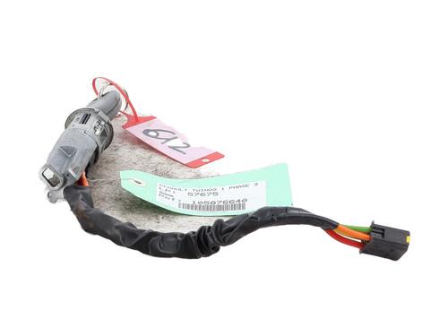 Clé de contact RENAULT TWINGO I (C06_) 1.2 (C066, C068) (58 hp) 25900071