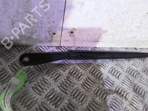 Used Front windshield wiper arm Front windshield wiper arm RENAULT MEGANE III Hatchback (BZ0/1_, B3_) 1.5 dCi (BZ09, BZ0D, BZ1W, BZ29, BZ14) (110 hp) 20358373 20358373