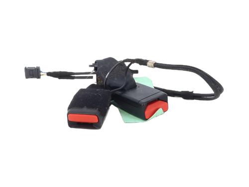 Used Seat buckle DS DS 3 / DS 3 CROSSBACK (UR_, UC_, UJ_) 1.2 PureTech 130 (URHNSS) (131 hp) 31287974