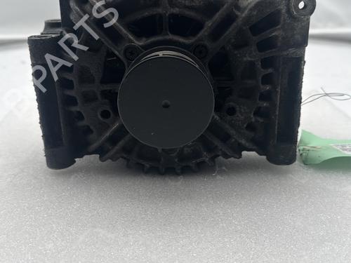 Used Alternator Alternator MERCEDES-BENZ C-CLASS (W203) C 200 CDI (203.007) (122 hp) 33729770 33729770