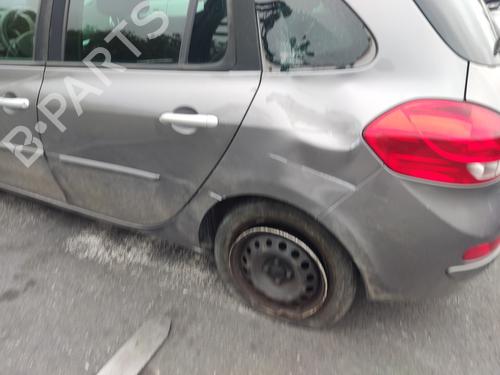 Fuse box RENAULT CLIO III Grandtour (KR0/1_) 1.5 dCi (KR0G) | BP31635323E1 