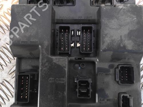 Used Fuse box Fuse box PEUGEOT 307 (3A/C) 1.6 16V (109 hp) 20354294 20354294
