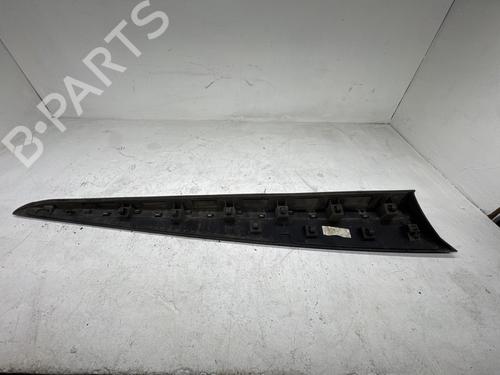door-moulding-trim-renault-clio-iv-bh_-2012-2013-2014-2015-2016-2017-2018-2019-2020-2021-38636924 main image