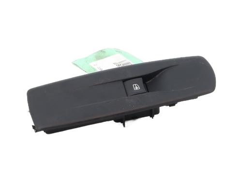 Used Right front window switch Right front window switch RENAULT LAGUNA III (BT0/1) 1.5 dCi (BT00, BT0A, BT0T, BT1J) (110 hp) 30528187 30528187