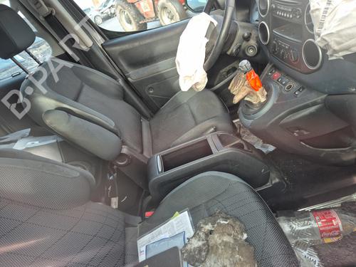 Engine control unit (ECU) PEUGEOT PARTNER Box Body/MPV 1.6 HDi | BP33004635M57  - Image 17