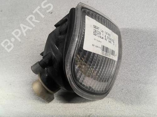 Used Right front indicator SEAT IBIZA II (6K1) 1.4 i (60 hp) 21810180