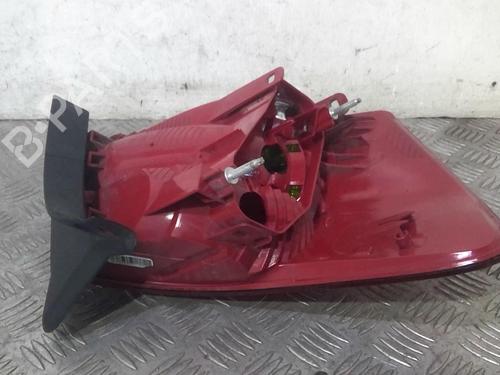 Used Right taillight Right taillight CITROËN C5 III (RD_) 1.6 HDi 110 (RD9HZC) (109 hp) 20366139 20366139
