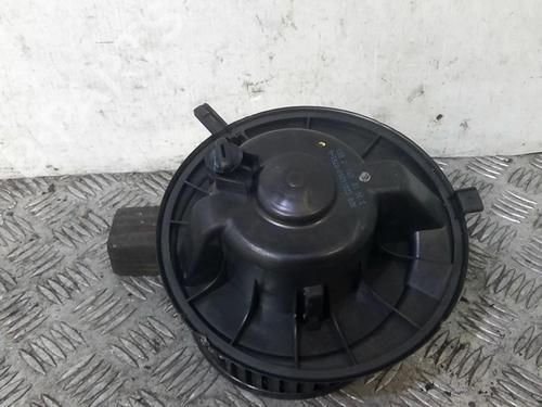 Heater blower motor VW GOLF VI (5K1) 1.6 TDI | BP20368362M62 