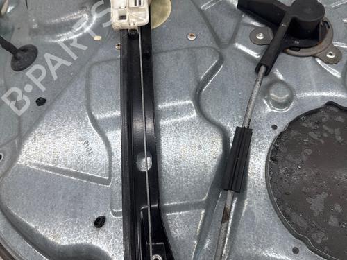 Rudehejsemekanisme Højre bagtil Rudehejsemekanisme Højre bagtil VW POLO IV (9N_, 9A_) 1.4 TDI (70 hp) 36150504 36150504