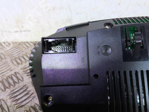 Used Instrument cluster BMW 5 (E60) 523 i (177 hp) 20358901