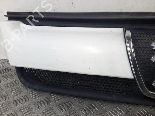 Grille PEUGEOT BOXER Van (244) 2.8 HDi | BP20351695C40