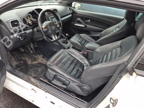 Front wiper motor VW SCIROCCO III (137, 138) 1.4 TSI | BP32275439M29 