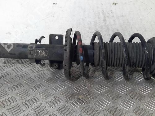 Used Right front shock absorber VW POLO (9N_, 9A_) 1.2 12V (64 hp) 20352595