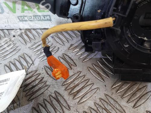 Steering column stalk PEUGEOT 107 (PM_, PN_) 1.4 HDi | BP21728180I23 