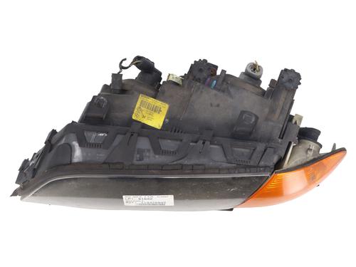 Left headlight BMW 3 (E46) 320 d | BP31716197C28 