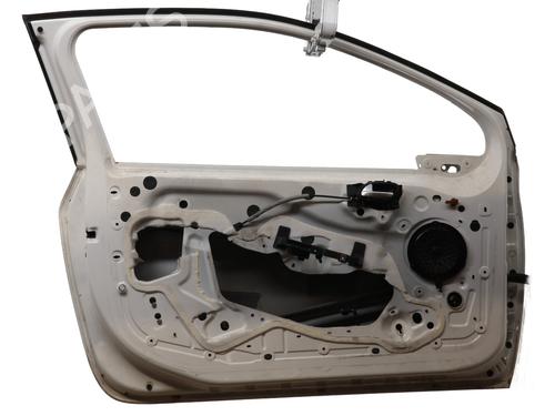 Left front door PEUGEOT 208 I (CA_, CC_) 1.0 VTi | BP24816987C2