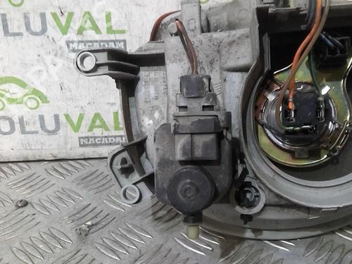 Used Right headlight Right headlight RENAULT TWINGO I (C06_) 1.2 (C066, C068) (58 hp) 20357905 20357905