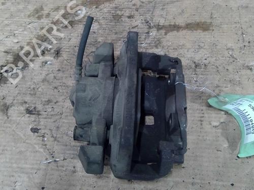 Used Right front brake caliper PEUGEOT 3008 II SUV (MC_, MR_, MJ_, M4_) 1.2 THP/ PureTech 130 (MRHNSM, MRHNSU, MRHNSJ, MRHNYW,... (131 hp) 29208787