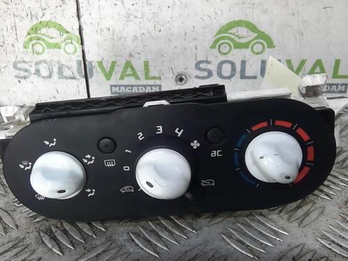 Used Climate control RENAULT TWINGO II (CN0_) 1.2 TCe 100 (CN0P) (102 hp) 21816599