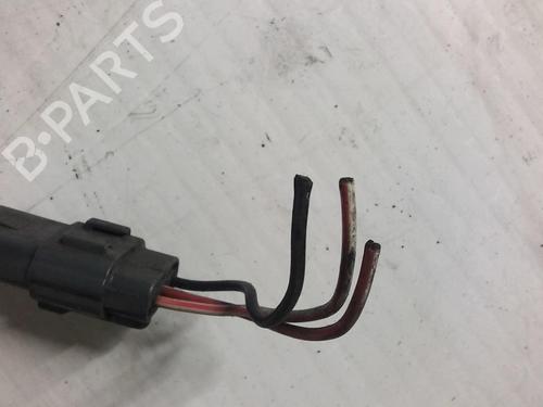 Used Left headlight MAZDA 323 P V (BA) 1.5 16V (88 hp) 20370764