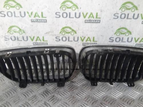 Grill BMW 1 (E87) 118 d (143 hp) 22004509