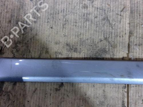 door-moulding-trim-audi-a4-b6-8e2-2000-2001-2002-2003-2004-2005-31823836 main image