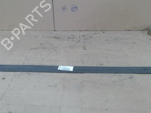 Used Door moulding trim OPEL AGILA (A) (H00) 1.2 16V (F68) (75 hp) 28155759