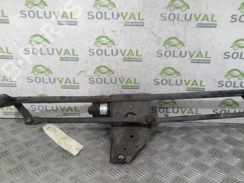 Used Front wiper motor FORD TRANSIT Bus (FD_ _, FB_ _, FS_ _, FZ_ _, FC_ _) 2.2 TDCi (110 hp) 20369945
