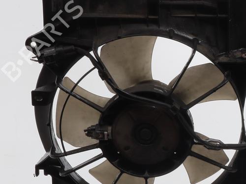Used Radiator fan Radiator fan TOYOTA COROLLA Verso (_E12_) 2.0 D-4D (CDE120_, CDE120R) (90 hp) 29493255 29493255