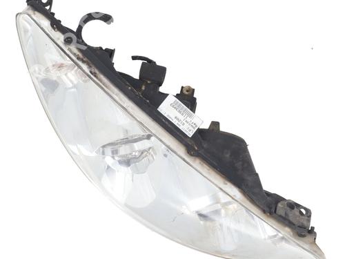 Right headlight PEUGEOT 308 I (4A_, 4C_) 1.6 HDi | BP31704758C29 