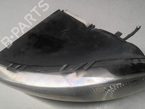Right headlight CHRYSLER VOYAGER IV (RG, RS) 2.5 CRD | BP22000507C29 