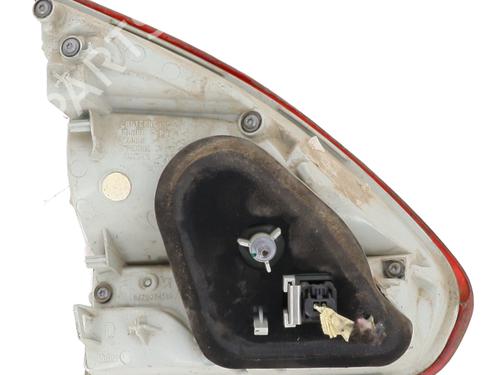 right-tailgate-light-peugeot-2008-i-cu_-2013-24415542 main image