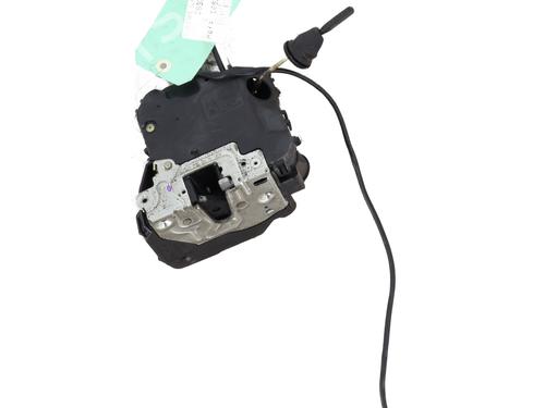 Front right lock MERCEDES-BENZ C-CLASS (W203) C 220 CDI (203.008) | BP25603668C97 