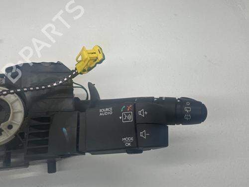 Used Steering column stalk Steering column stalk 36761235 36761235