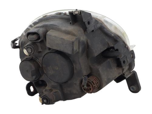 Used Right headlight Right headlight FIAT 500 (312_) 0.9 (312AXG1A, 312.AXG11) (86 hp) 31818250 31818250