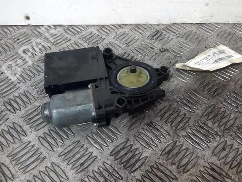 Left front window motor VW GOLF VI (5K1) 1.6 TDI | BP20362939E21 