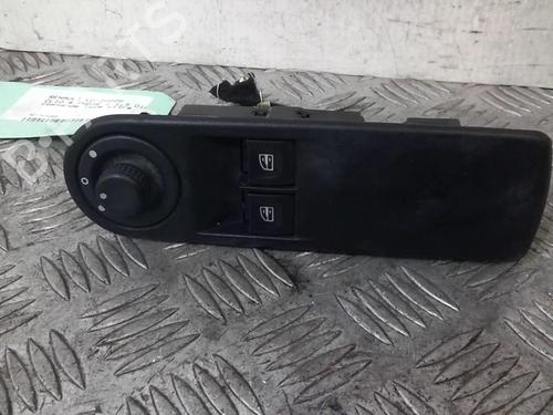 Used Switch Switch RENAULT CLIO IV (BH_) 1.5 dCi 75 (75 hp) 21798376 21798376