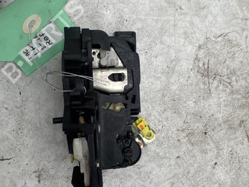 Used Rear left lock Rear left lock 37189165 37189165