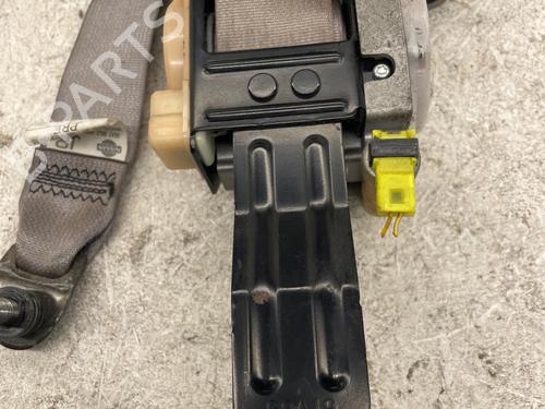 Used Front right seatbelt Front right seatbelt 37450852 37450852
