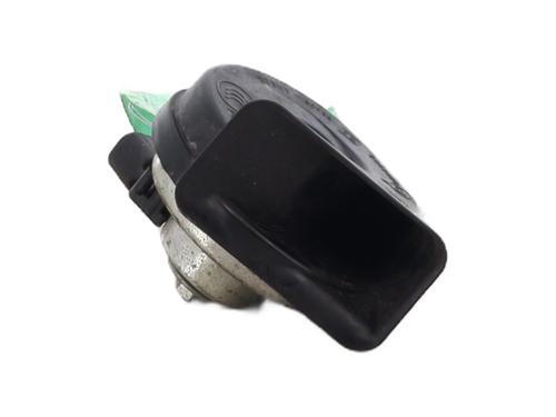Używane Klakson / Sygnał dźwiękowy OPEL CORSA D (S07) 1.2 LPG (L08, L68) (75 hp) 30866423