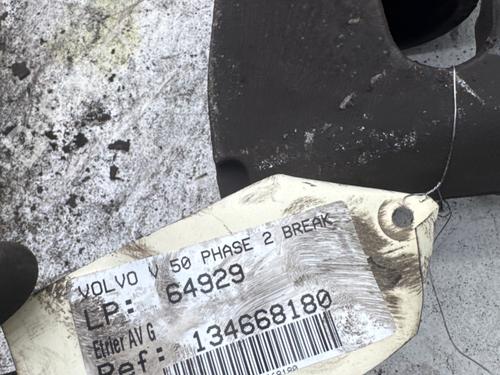 Used Left front brake caliper Left front brake caliper VOLVO V50 (545) 1.6 D (110 hp) 40440643 40440643