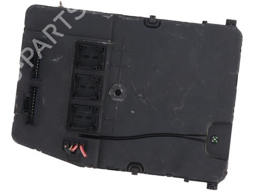 Zekeringkast RENAULT GRAND SCÉNIC II (JM0/1_) 1.6 (113 hp) 28099529