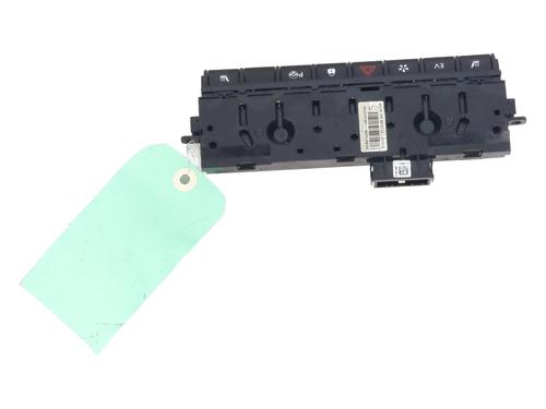 Warning switch RENAULT ARKANA I (LCM_, LDN_) 1.6 E-TECH 145 (LDMU) | BP32508982I22 