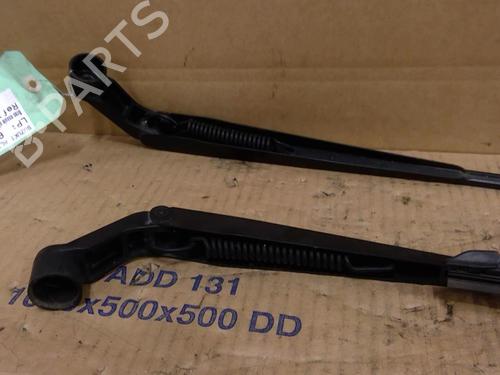 Used Front windshield wiper arm Front windshield wiper arm SUZUKI ALTO VII (GF, HA25_, HA35_) 1.0 (AMF310, GFC31S) (68 hp) 29611683 29611683