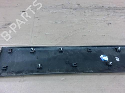 Dørliste Dørliste CHEVROLET CAPTIVA (C100, C140) 2.4 4WD (136 hp) 30457193 30457193