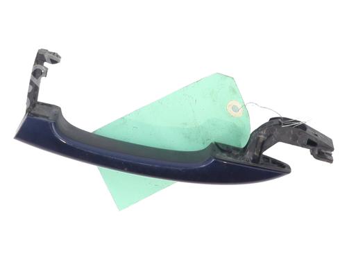 front-right-exterior-door-handle-renault-arkana-i-lcm_-ldn_-2019-32150110 main image