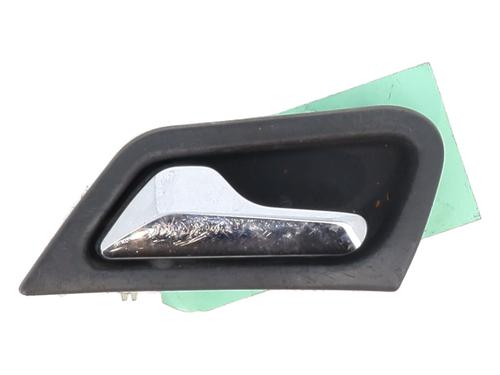 Used Front left interior door handle MERCEDES-BENZ C-CLASS (W203) C 220 CDI (203.006) (136 hp) 29440575