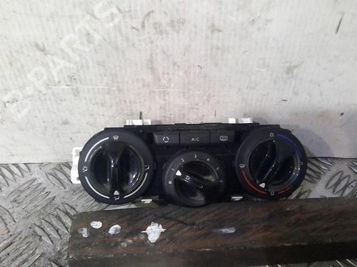 Climate control PEUGEOT 208 I (CA_, CC_) 1.4 HDi | BP20359818I5 